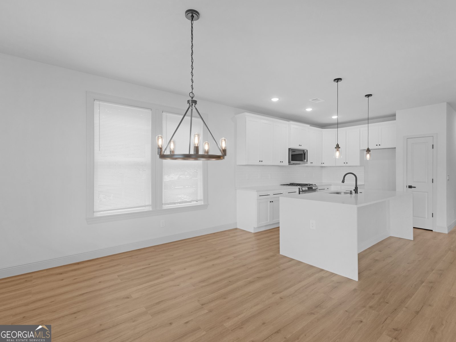 245 Lakeview Drive Locust Grove - Photo 13