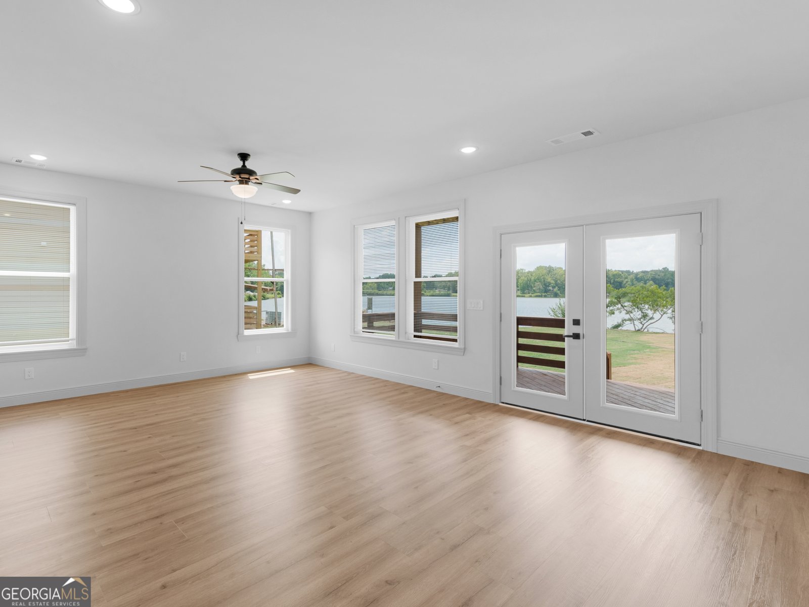 245 Lakeview Drive Locust Grove - Photo 14