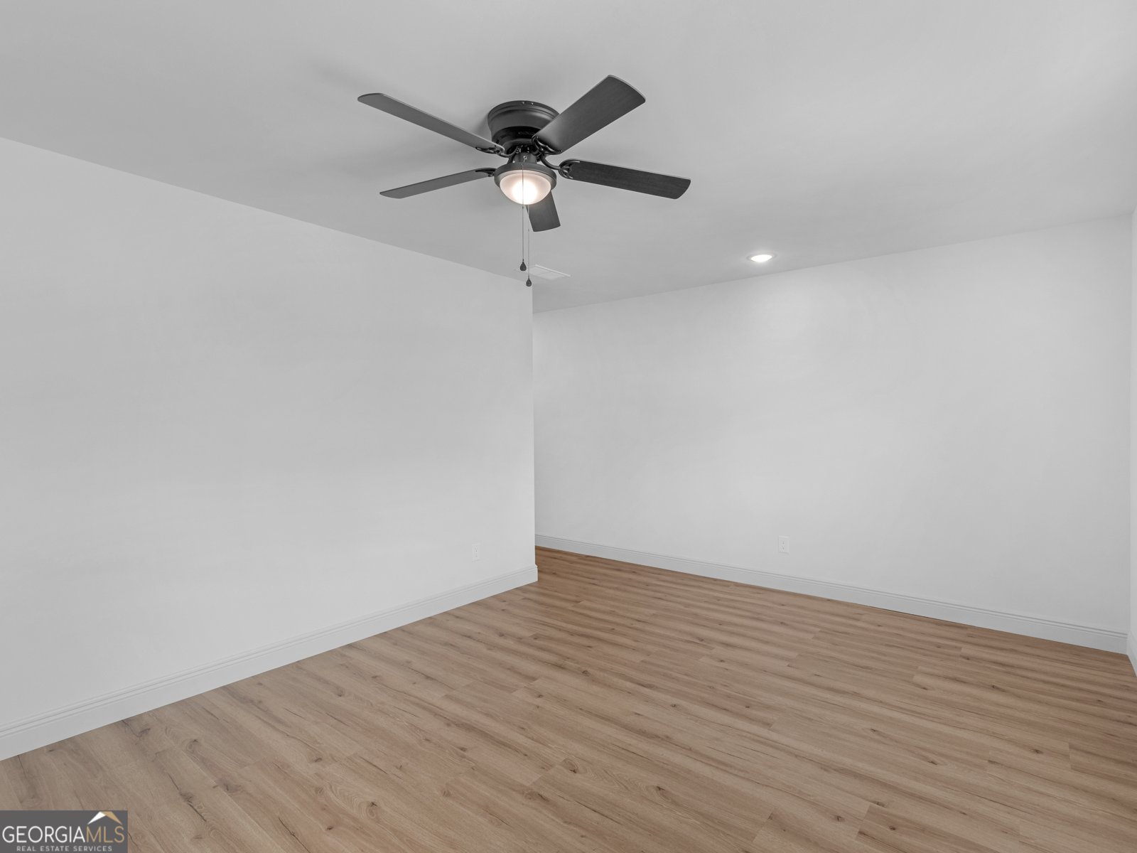 245 Lakeview Drive Locust Grove - Photo 32