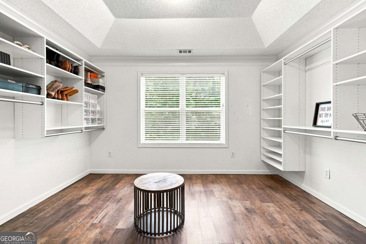 212 Oak Hollow Court White - Photo 10