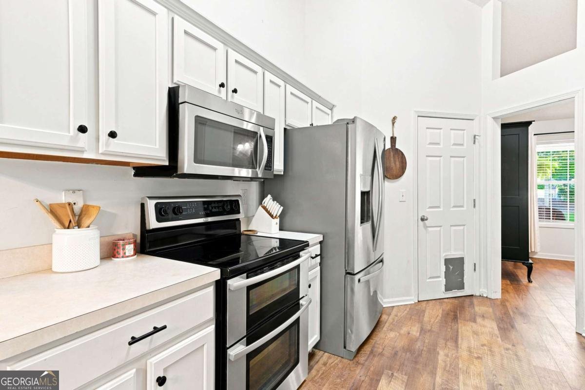 212 Oak Hollow Court White - Photo 24