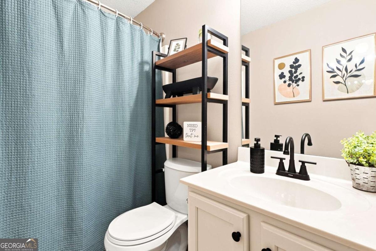 212 Oak Hollow Court White - Photo 30