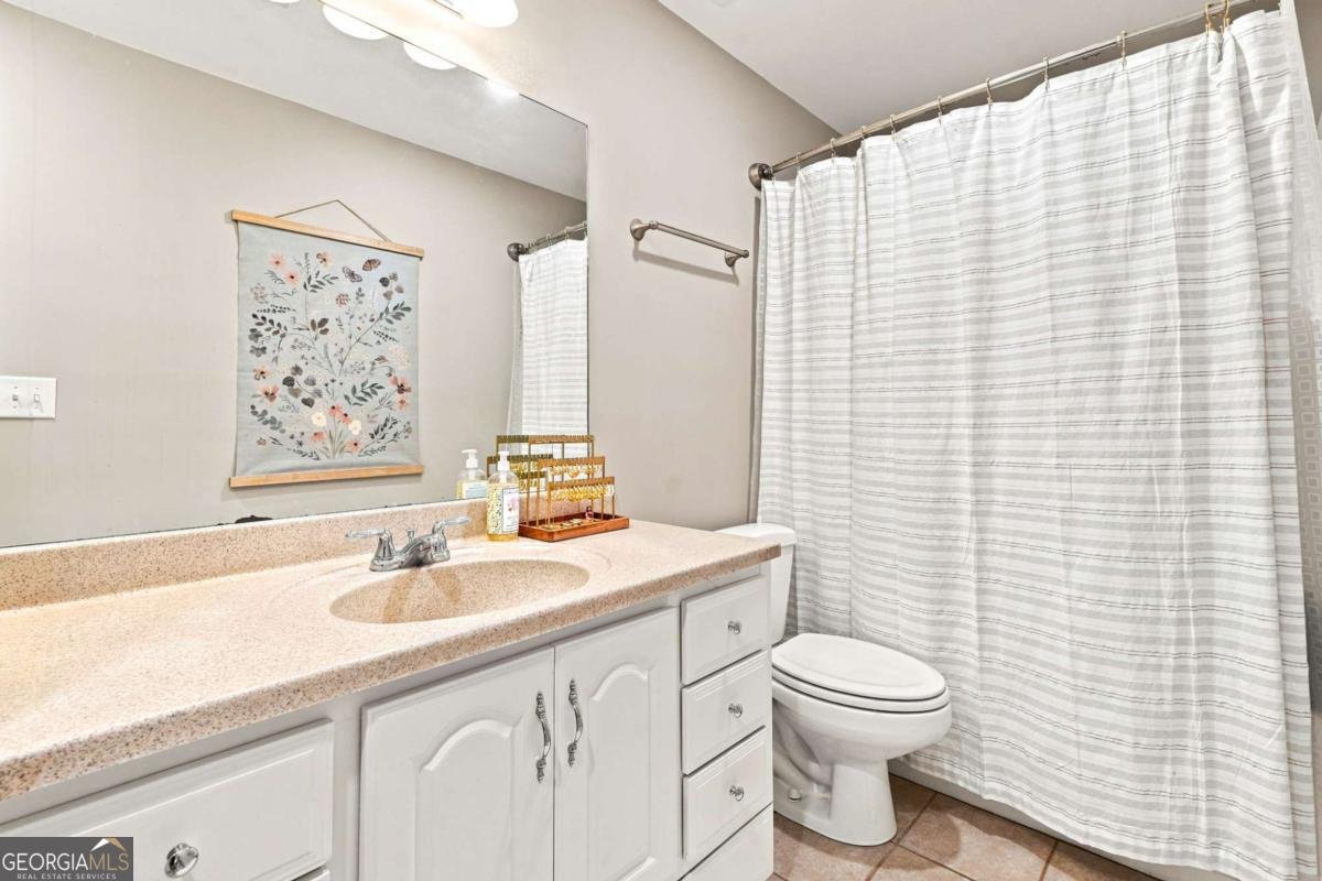 212 Oak Hollow Court White - Photo 47