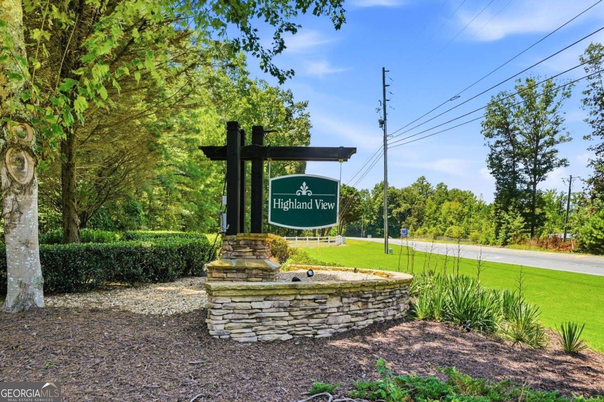 212 Oak Hollow Court White - Photo 57