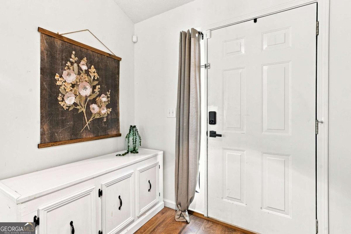 212 Oak Hollow Court White - Photo 7