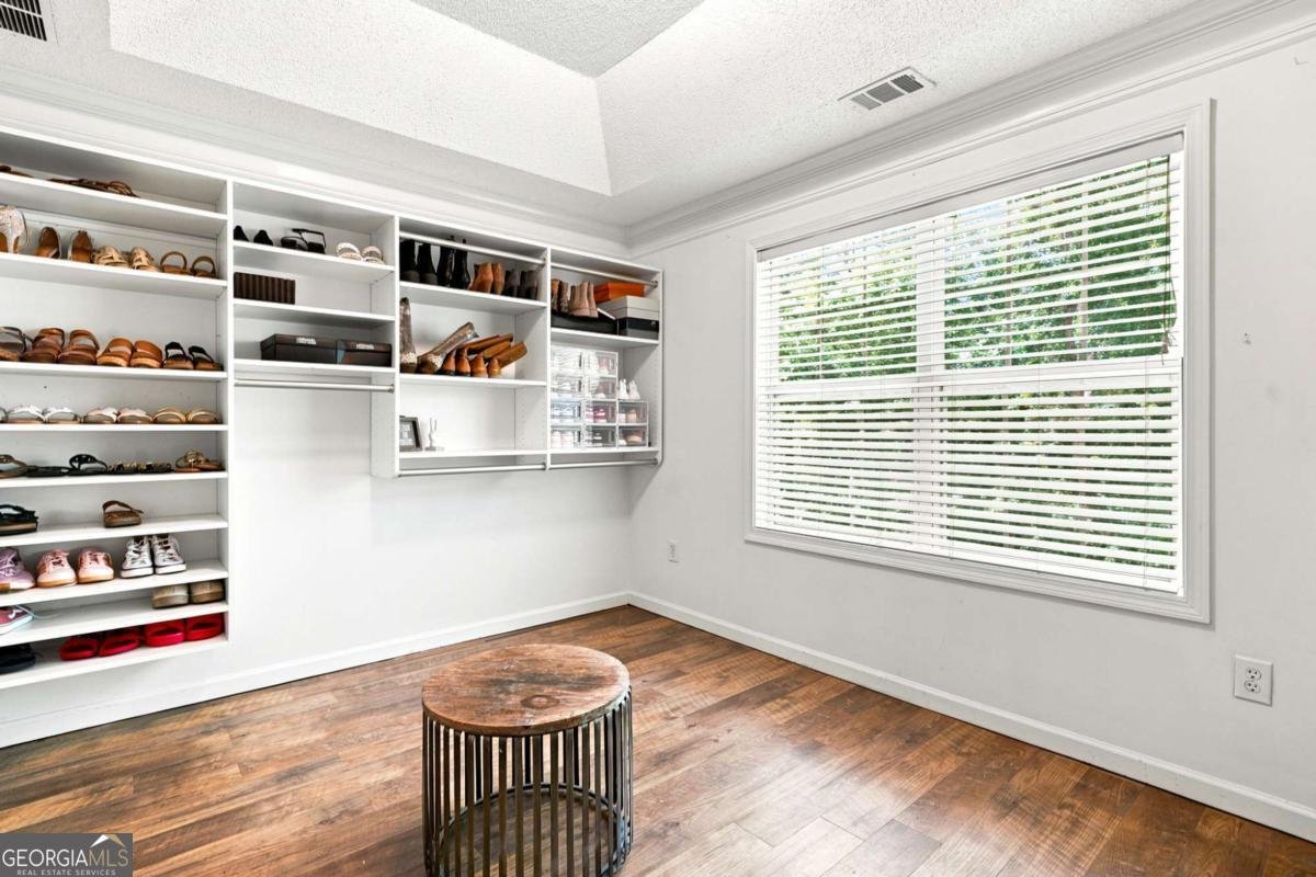 212 Oak Hollow Court White - Photo 9