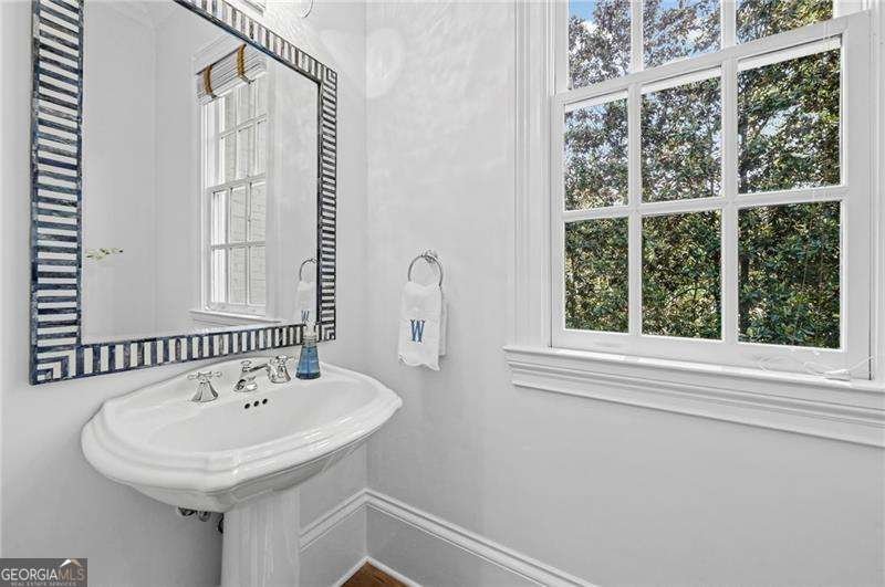 4371 Club Drive Atlanta - Photo 20