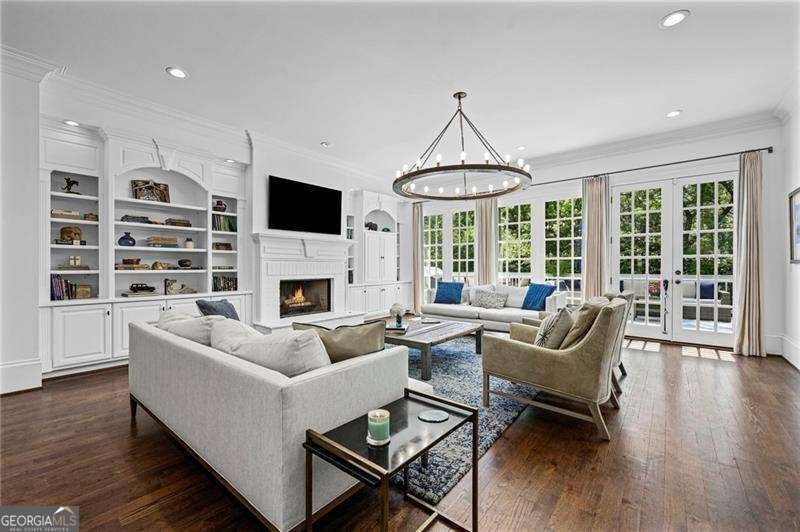 4371 Club Drive Atlanta - Photo 9