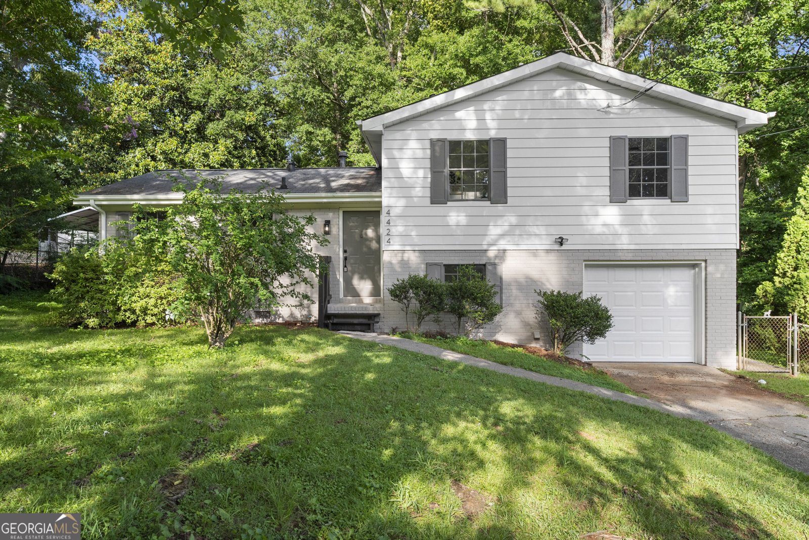 4424 Twin Creek Drive Kennesaw - main photo