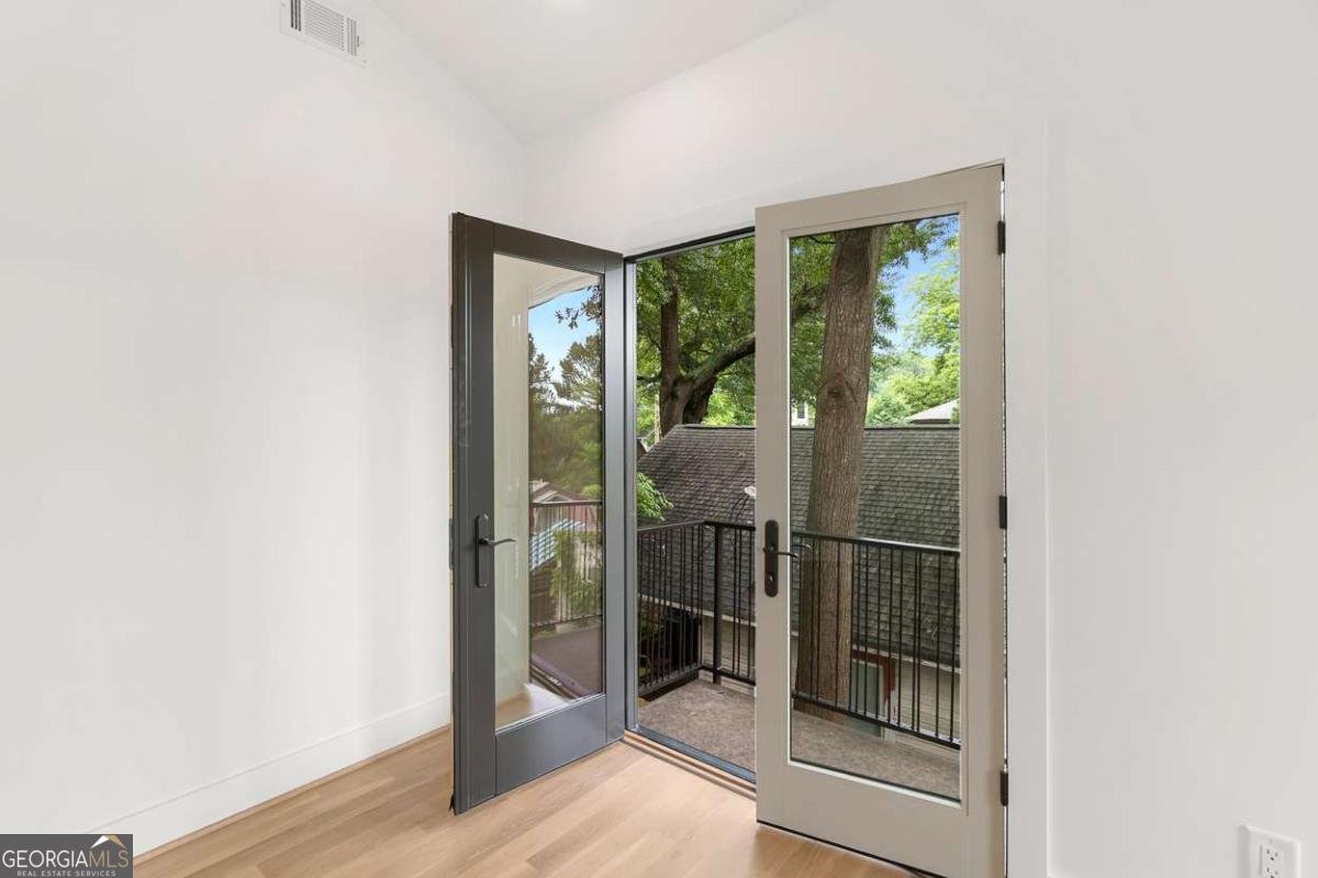 1112 Kirkwood Avenue Atlanta - Photo 32