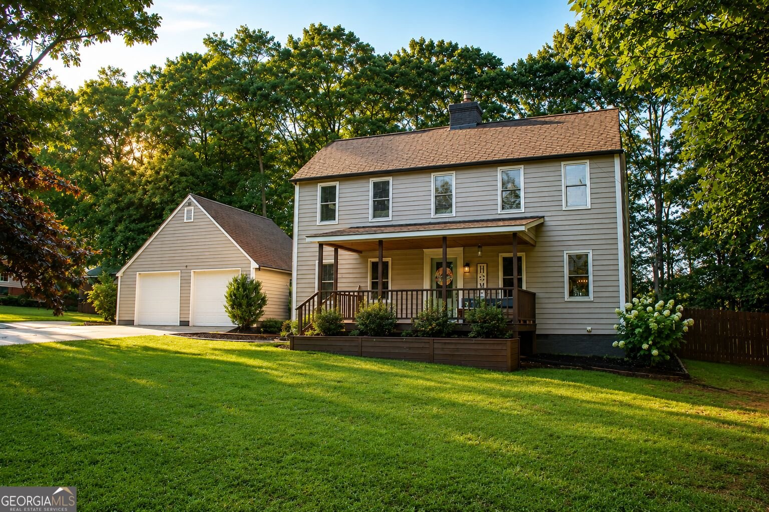 425 Pecan Circle Forsyth - main photo