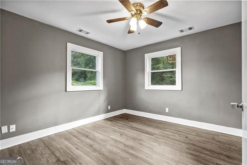 2436 Clarissa Drive Atlanta - Photo 12
