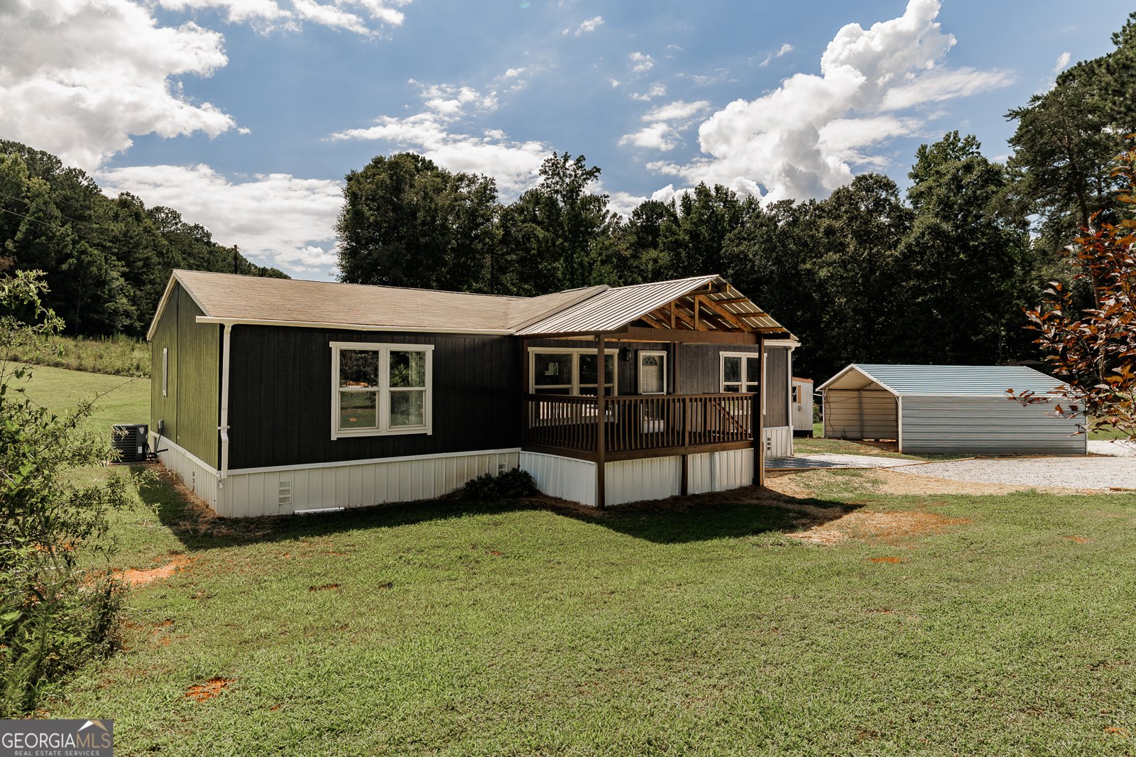 1637 Young Harris Road Danielsville - main photo
