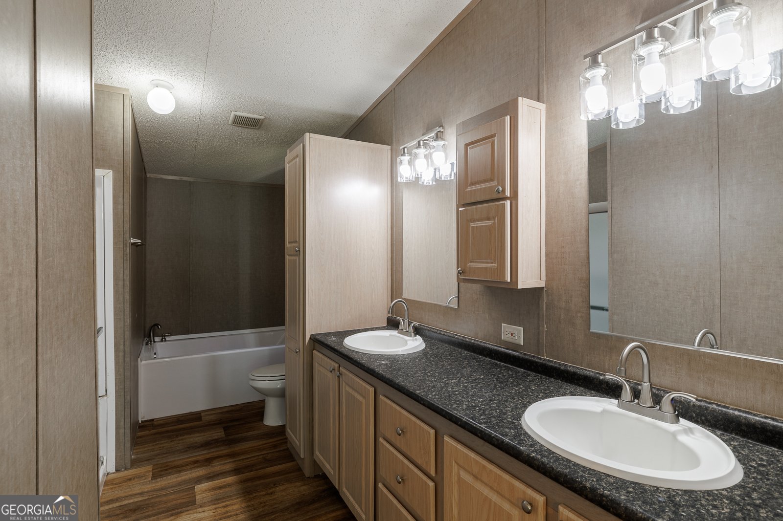 1637 Young Harris Road Danielsville - Photo 10