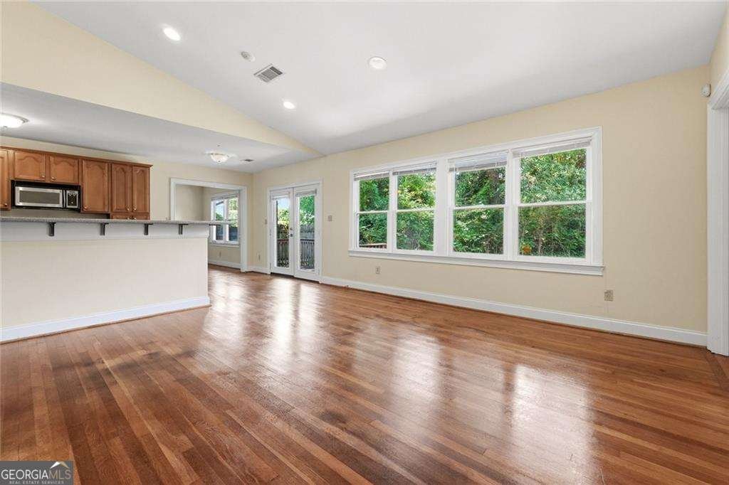 208 Midvale Drive Atlanta - Photo 7