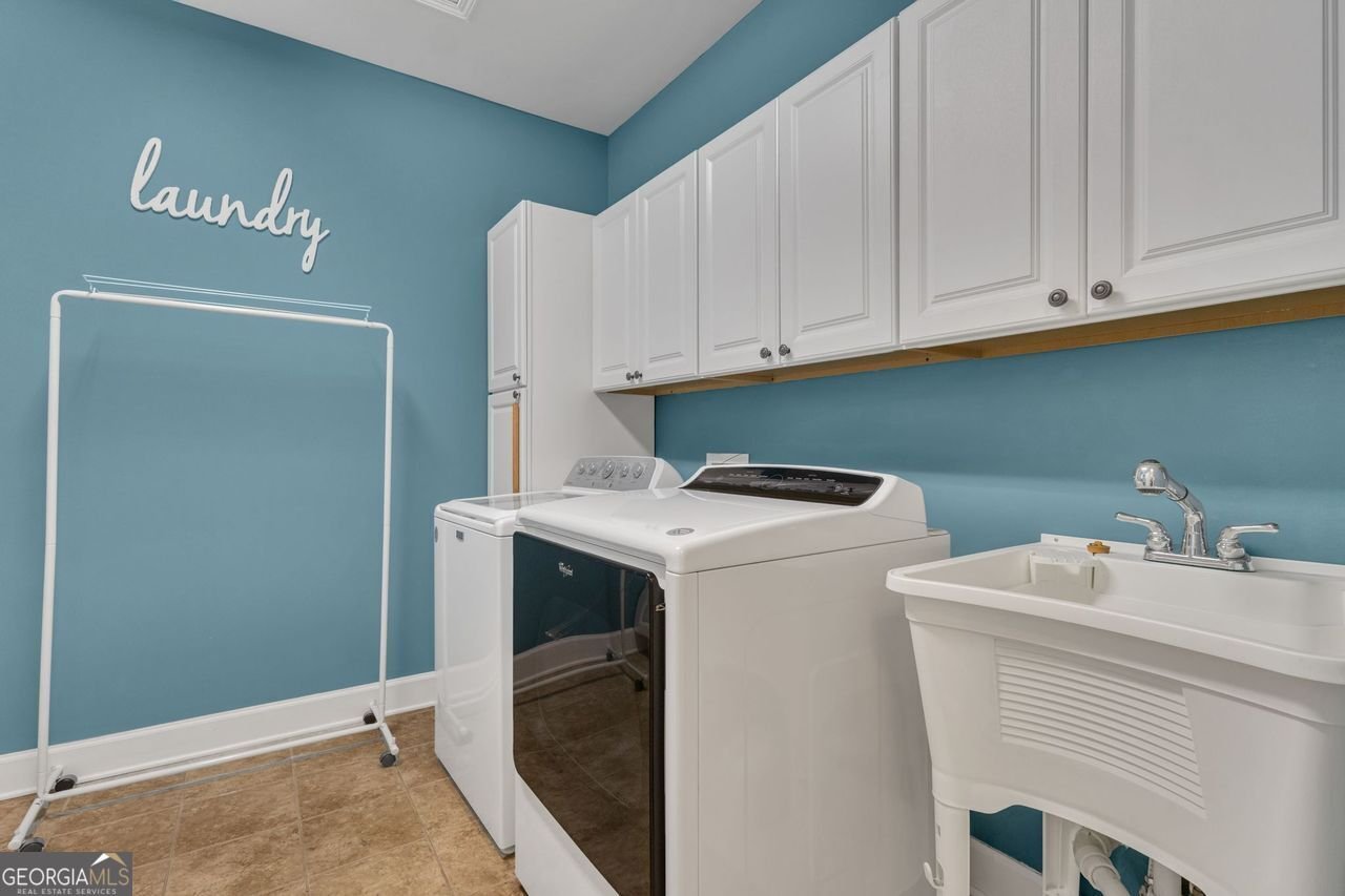 306 Whispering Pines Way Griffin - Photo 11