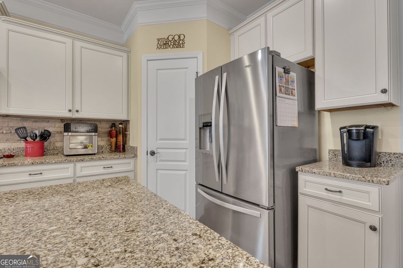 306 Whispering Pines Way Griffin - Photo 23