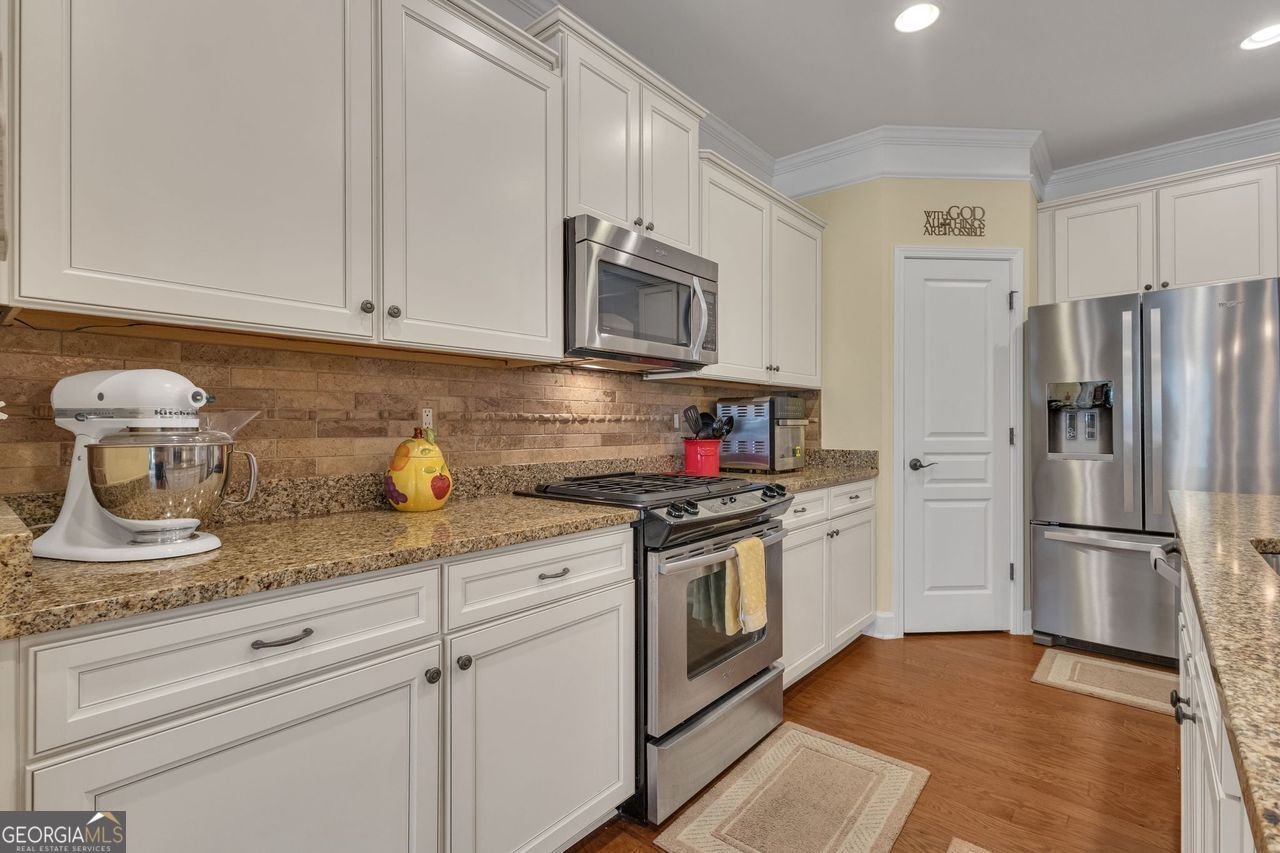 306 Whispering Pines Way Griffin - Photo 26