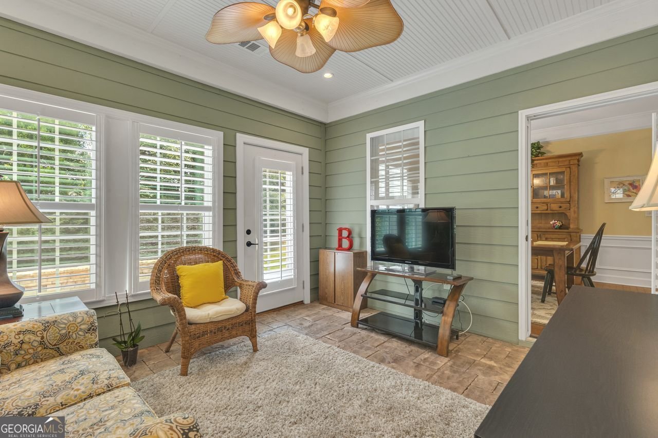 306 Whispering Pines Way Griffin - Photo 41