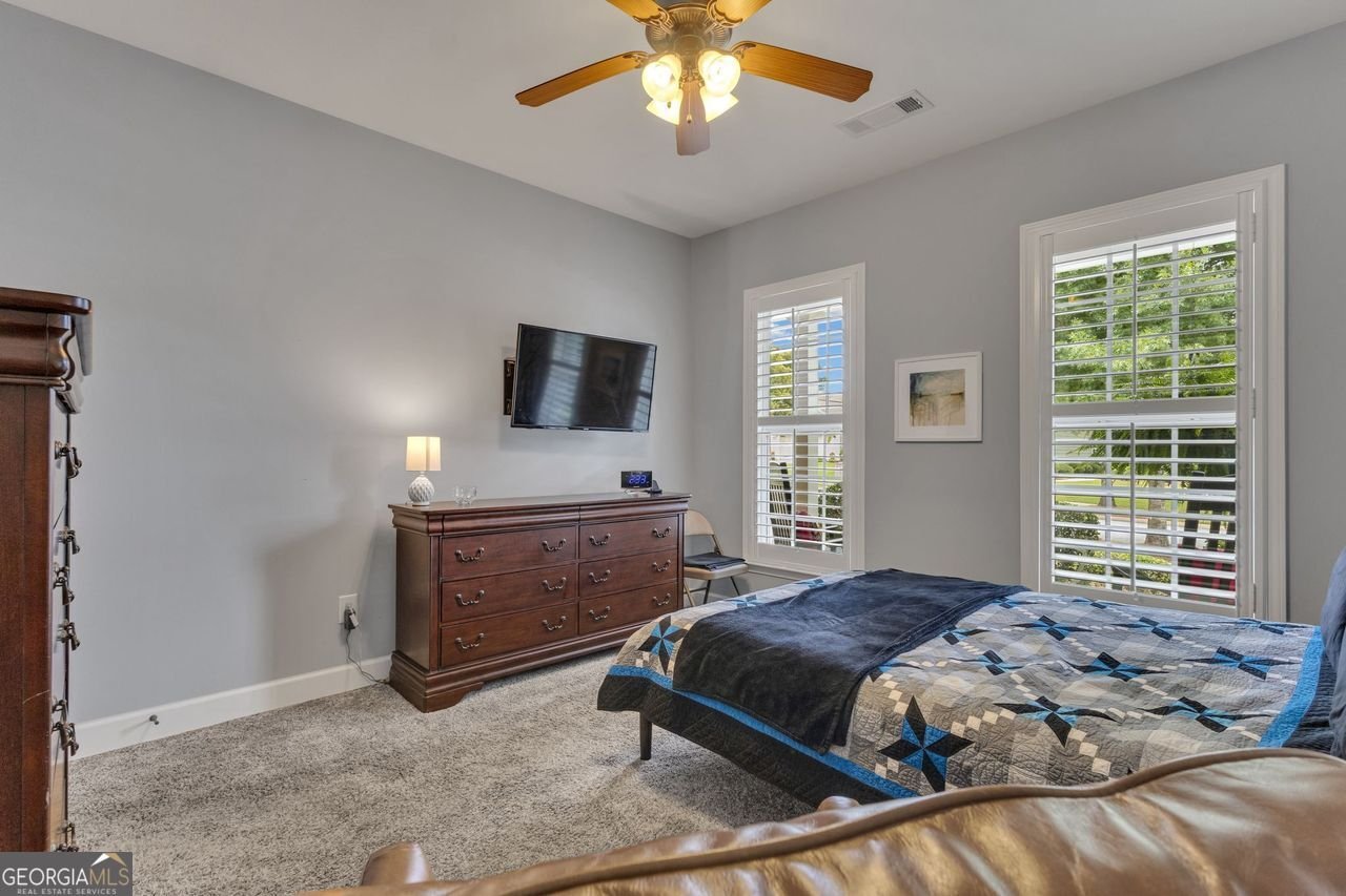 306 Whispering Pines Way Griffin - Photo 9