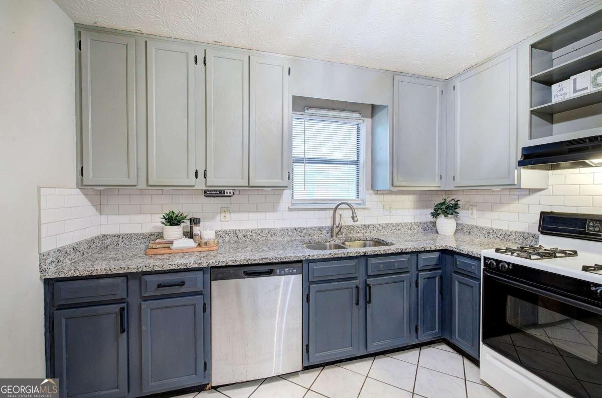 202 Blackhawk Trail Dallas - Photo 12