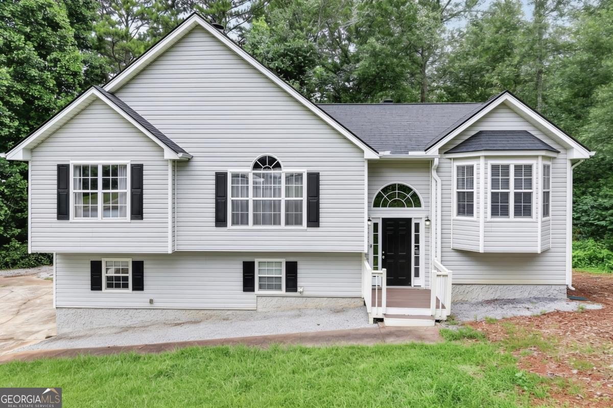 88 Paradise Trail Douglasville - main photo