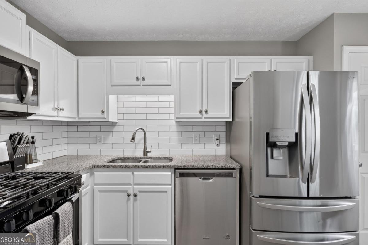 88 Paradise Trail Douglasville - Photo 10