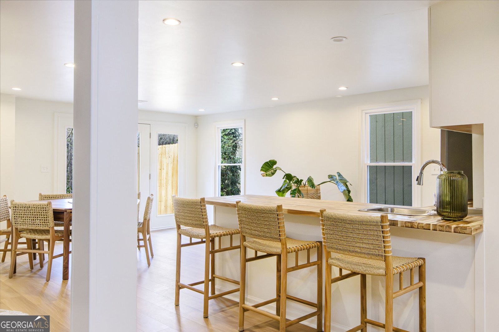 10120 Kinross Road Roswell - Photo 21