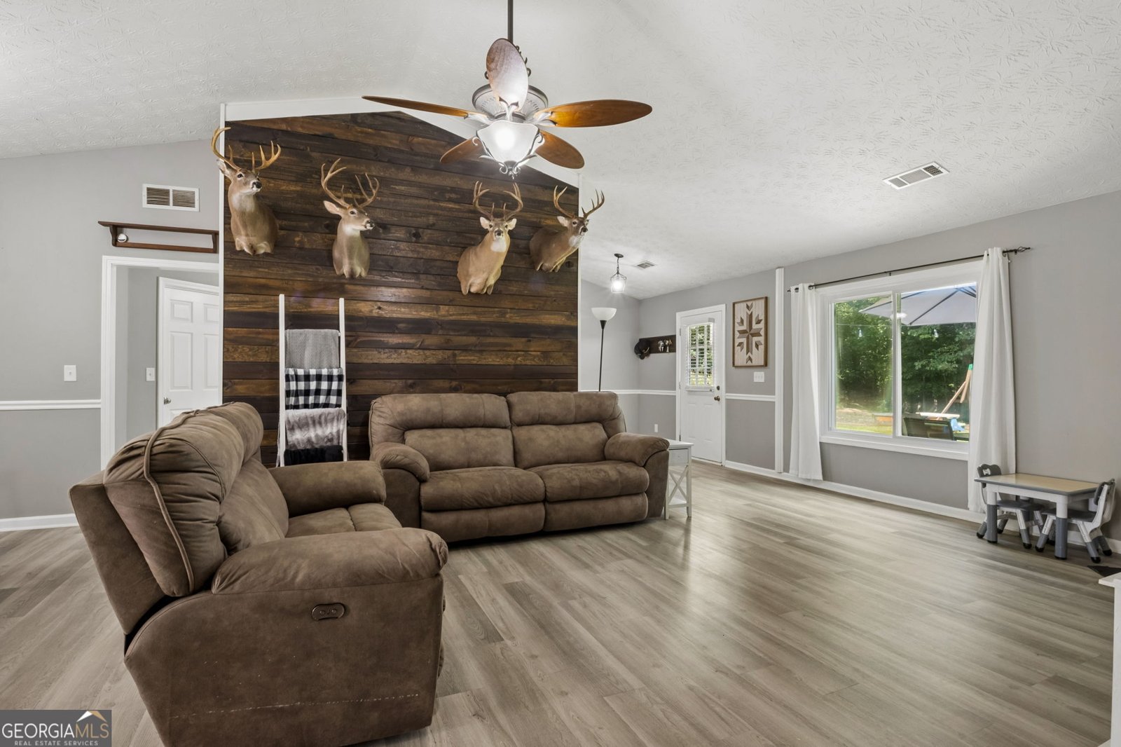6253 Glen Port Circle Flowery Branch - Photo 17