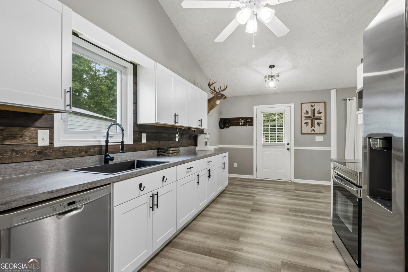 6253 Glen Port Circle Flowery Branch - Photo 24