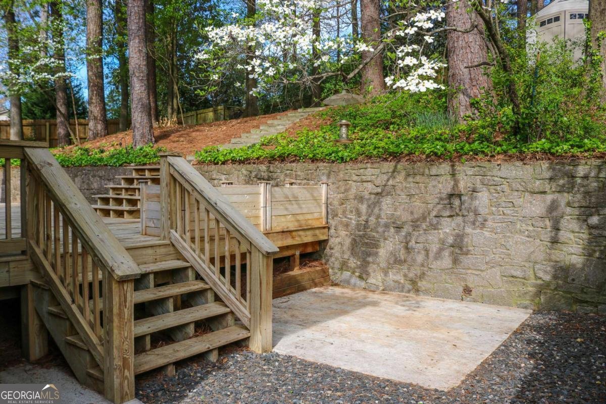 579 Superior Avenue Decatur - Photo 27