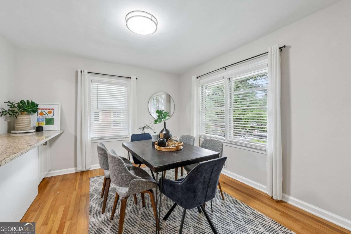 579 Superior Avenue Decatur - Photo 6