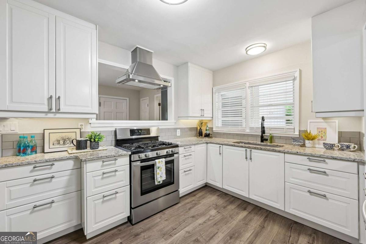 579 Superior Avenue Decatur - Photo 8