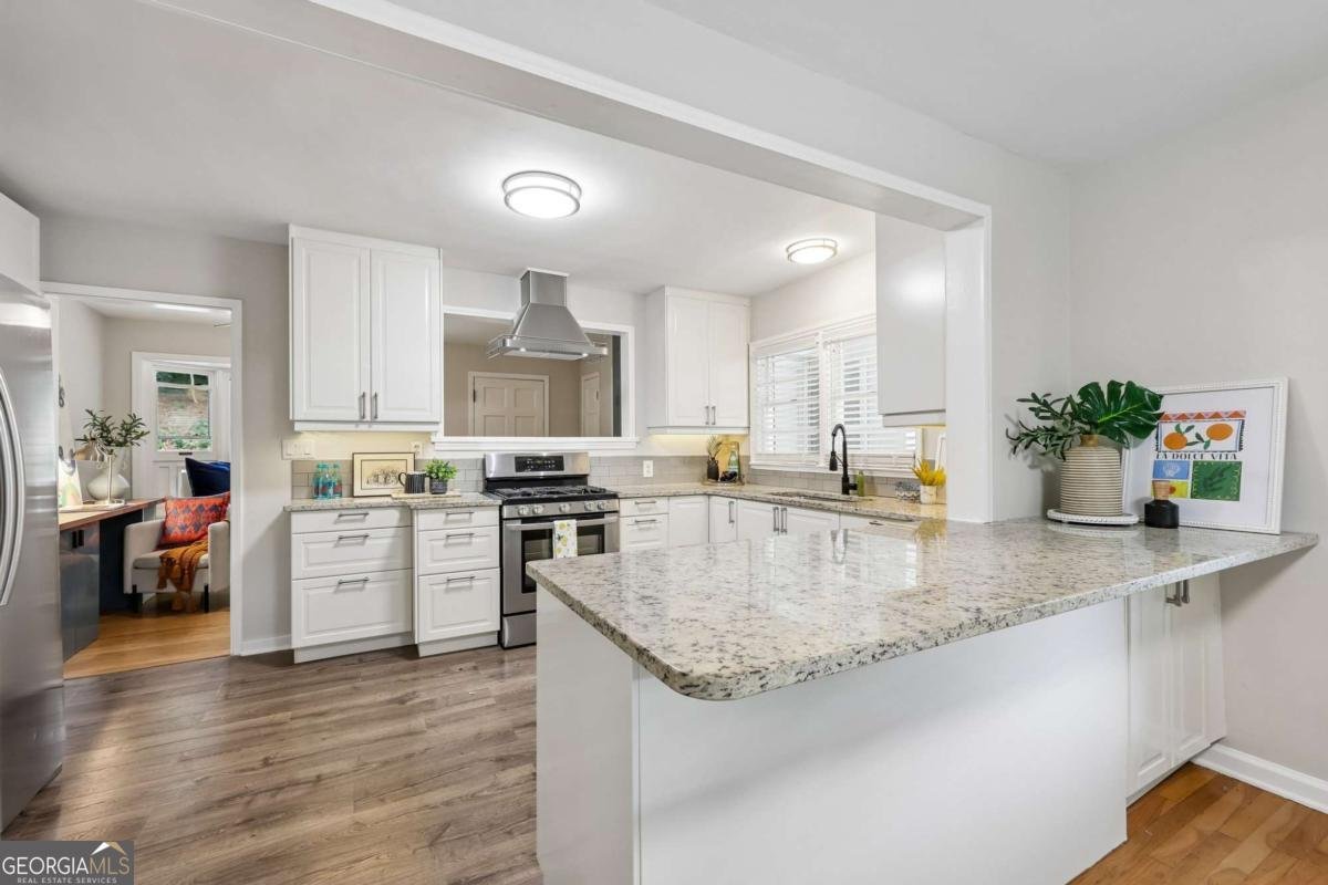 579 Superior Avenue Decatur - Photo 9