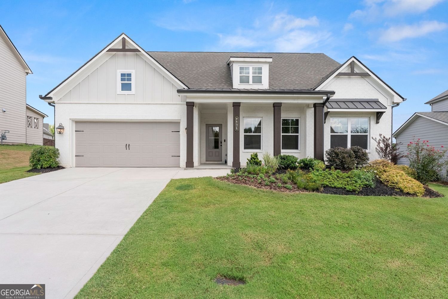 7125 Birch View Court Flowery Branch - main photo