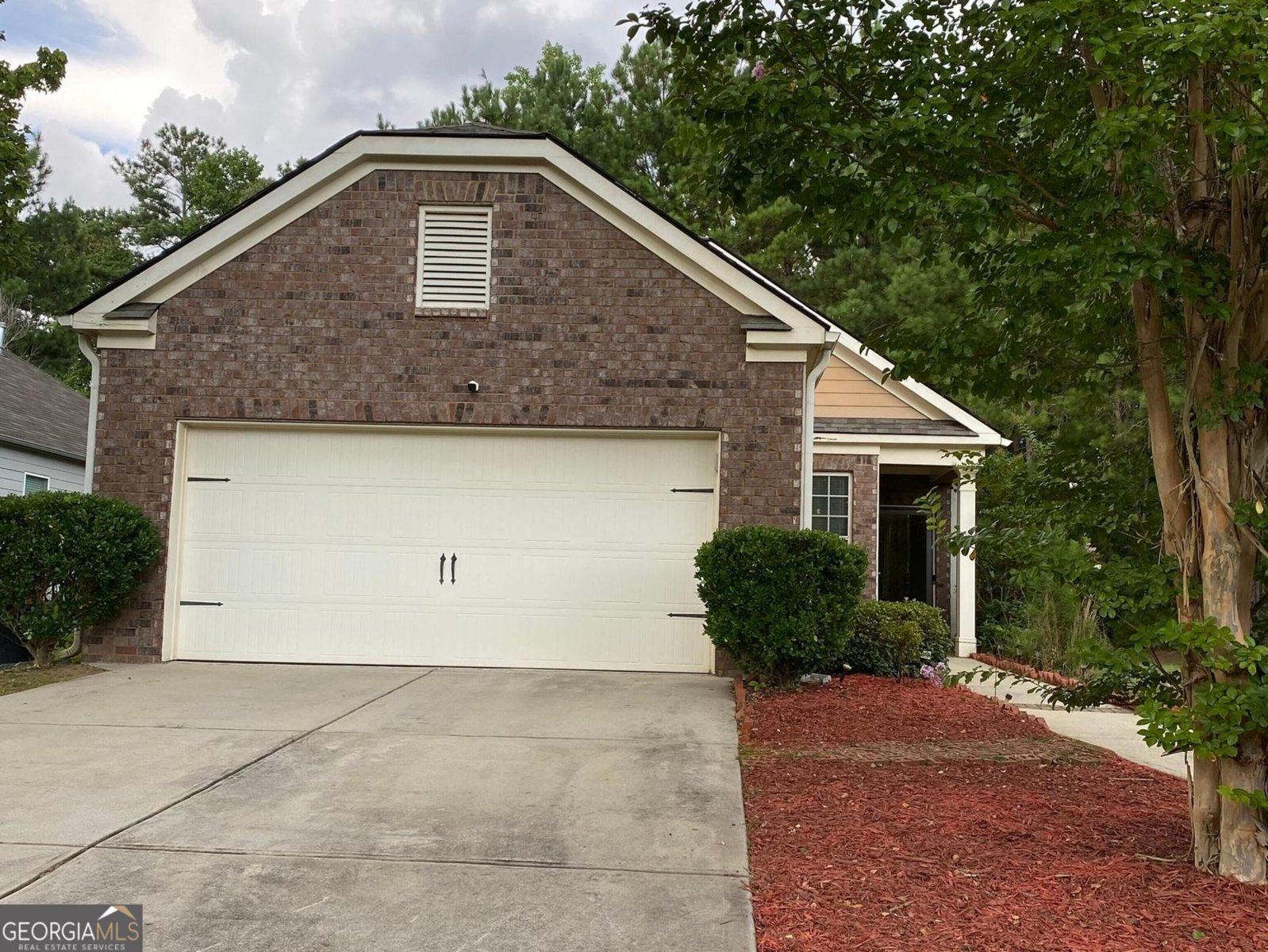 230 River Meadow Drive Lagrange - main photo