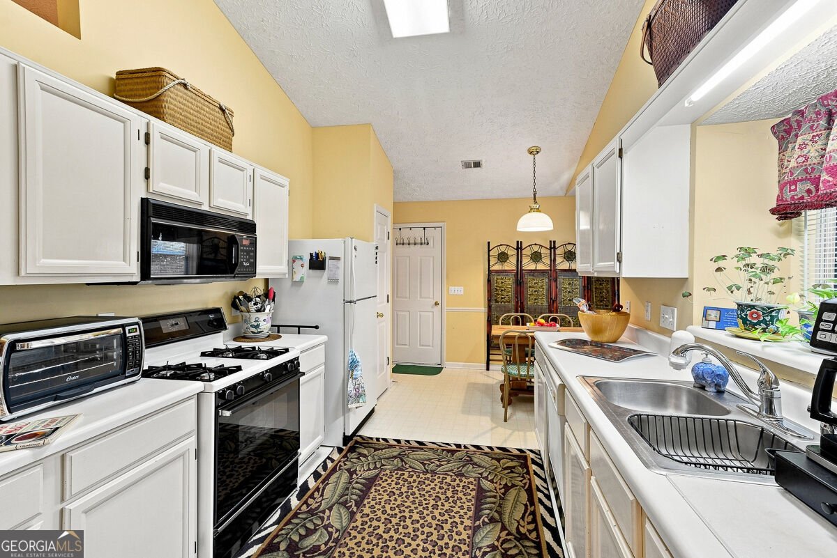 3554 Plum Creek Trail Kennesaw - Photo 8