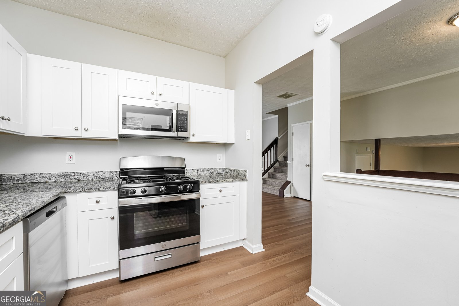 6580 Eastbriar Drive Lithonia - Photo 7