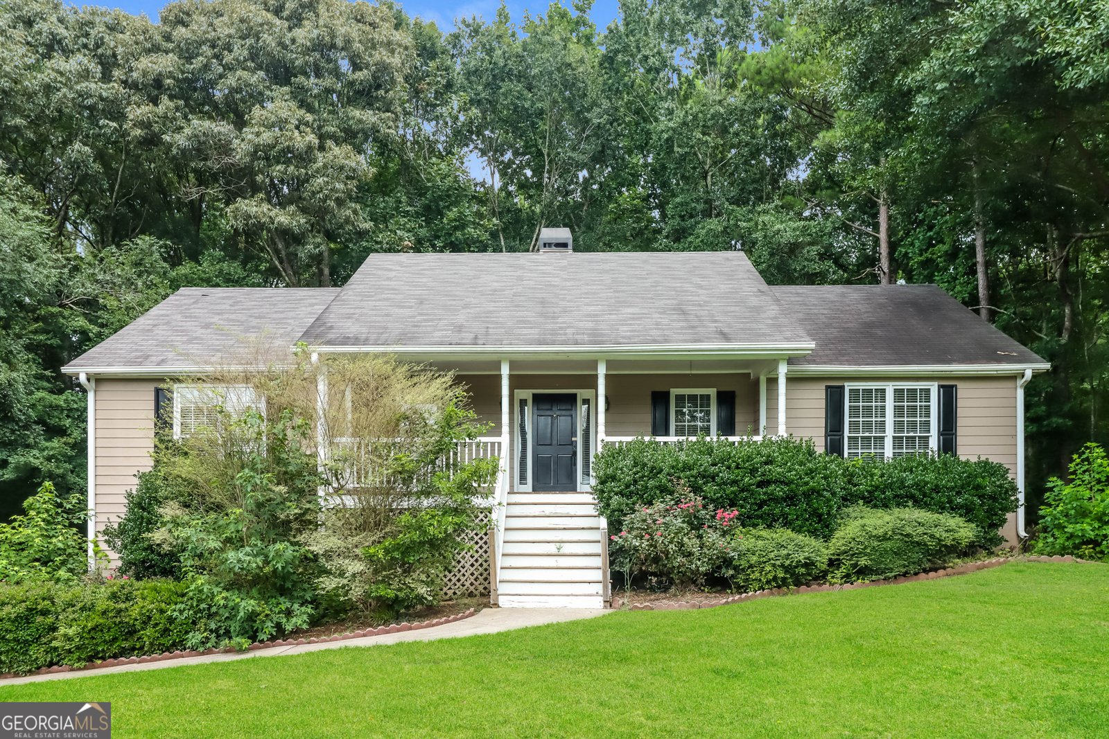 7 Dene Drive Douglasville - main photo