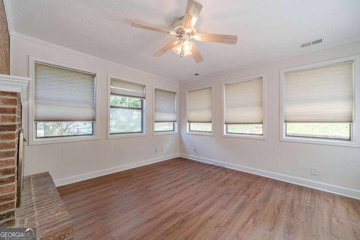4858 Tarleton Drive Lilburn - Photo 12