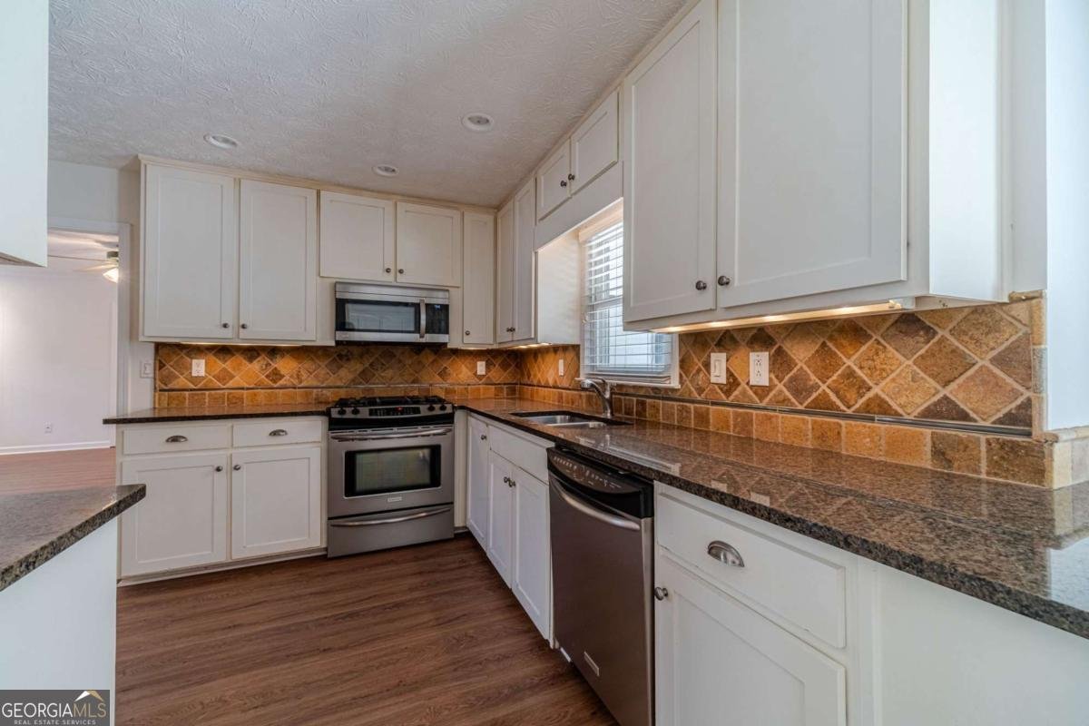 4858 Tarleton Drive Lilburn - Photo 7