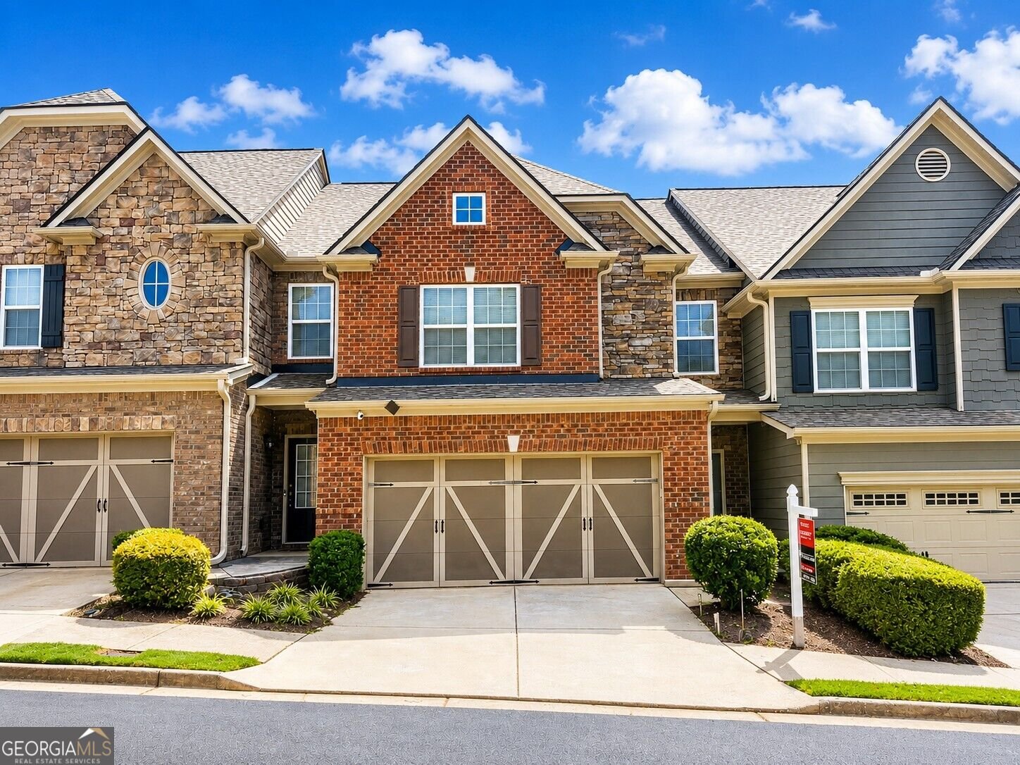 5617 Cobblestone Creek Avenue Mableton - main photo