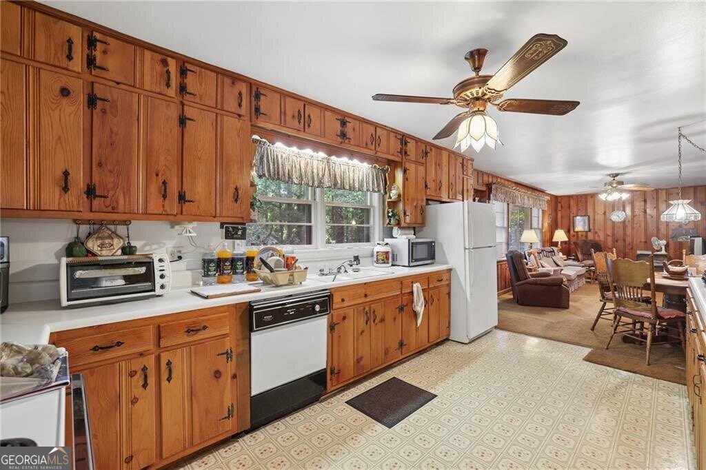 294 Elden Drive Sandy Springs - Photo 8