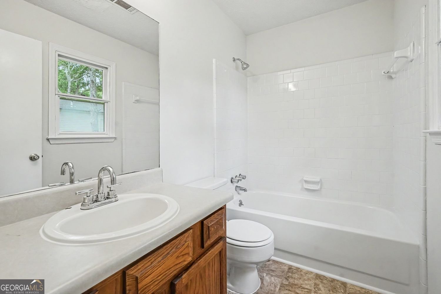 220 Summer Pond Trail Lawrenceville - Photo 6