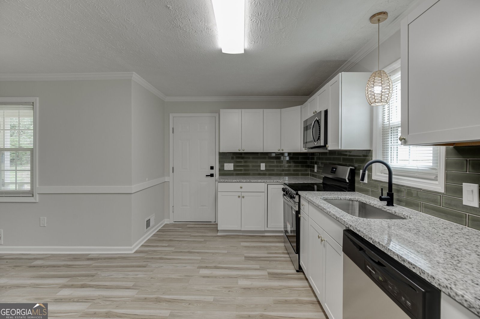 4445 Lake Forest Drive Oakwood - Photo 11