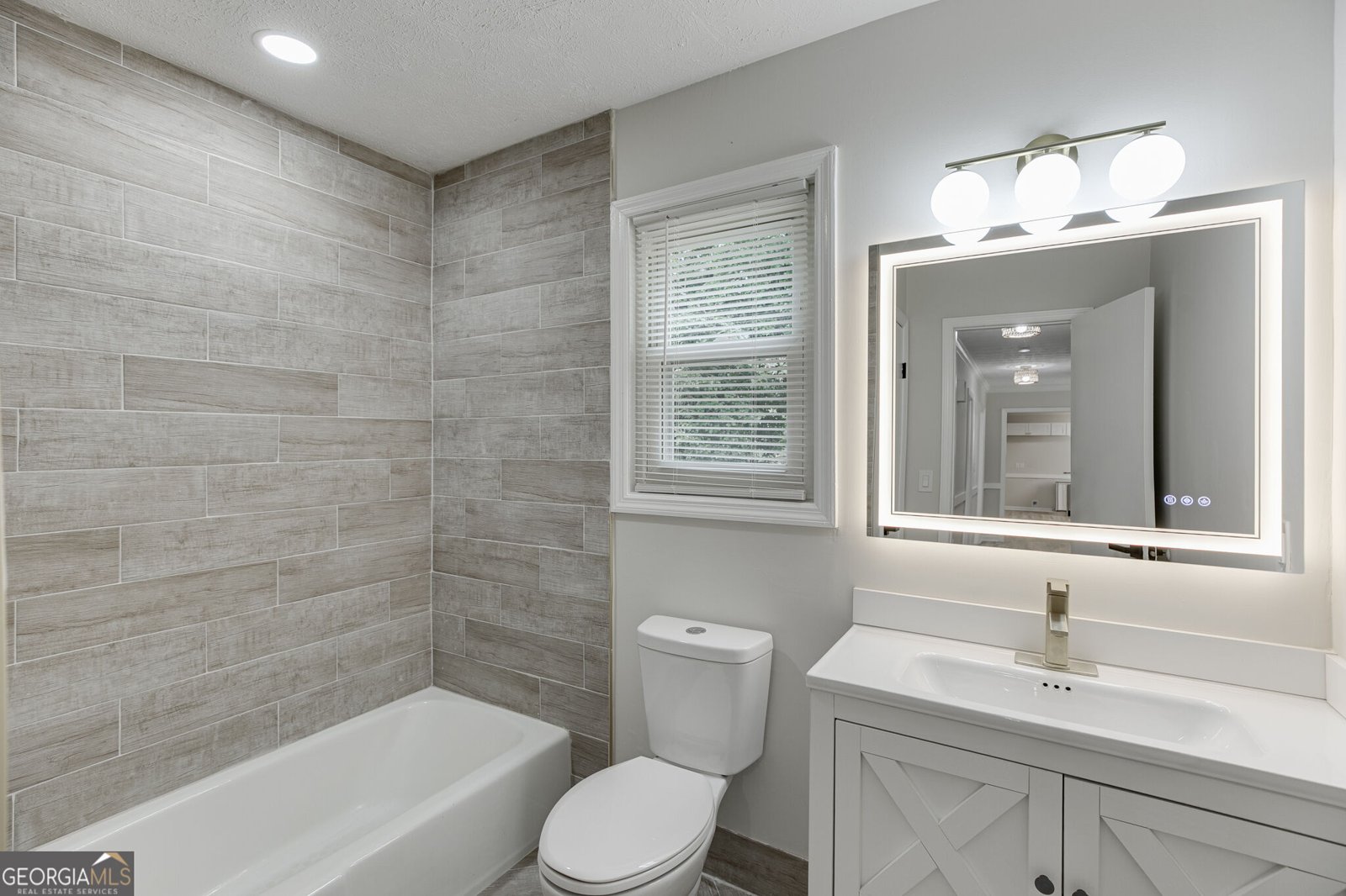 4445 Lake Forest Drive Oakwood - Photo 23