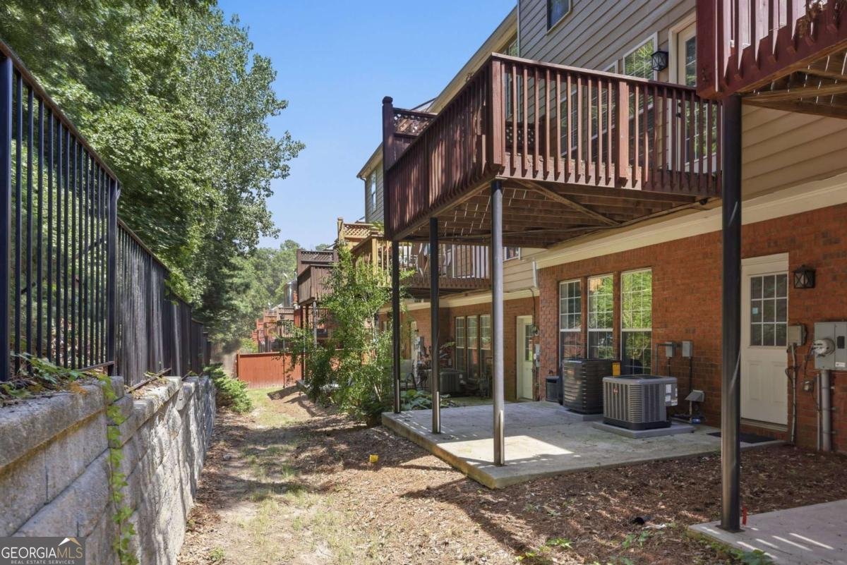 2475 Bridlewood Drive Atlanta - Photo 29