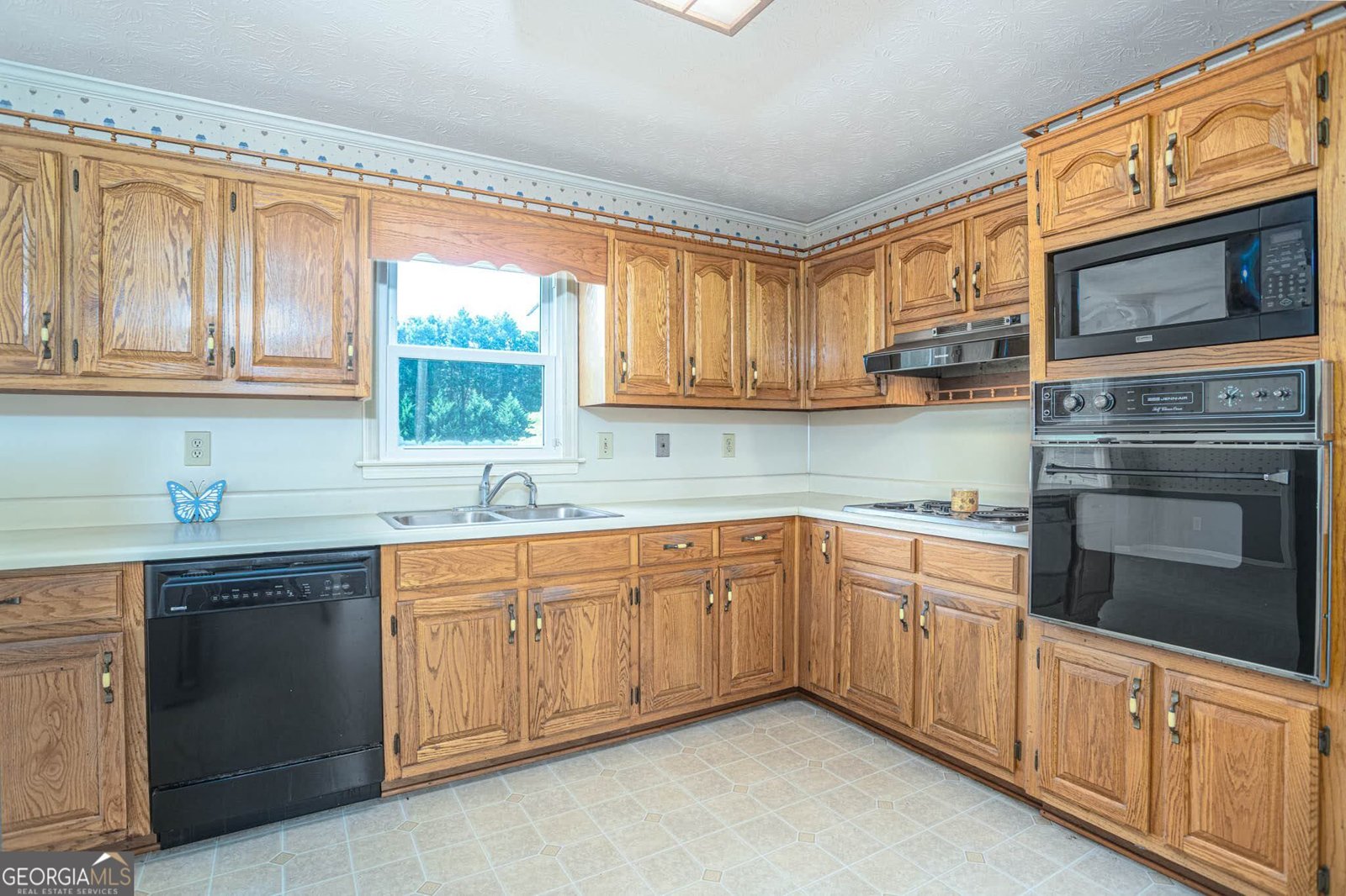 195 Skyview Drive Social Circle - Photo 18