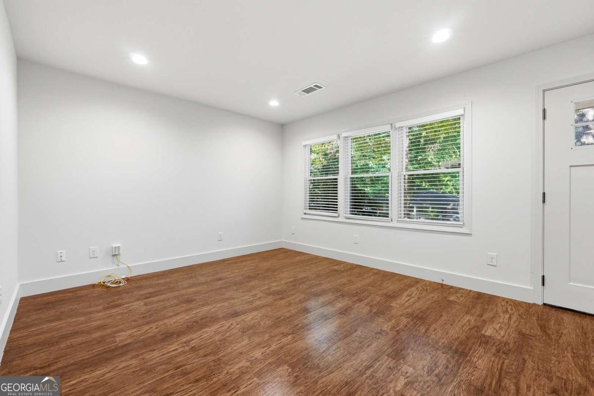 364 Brooks Avenue Atlanta - Photo 17