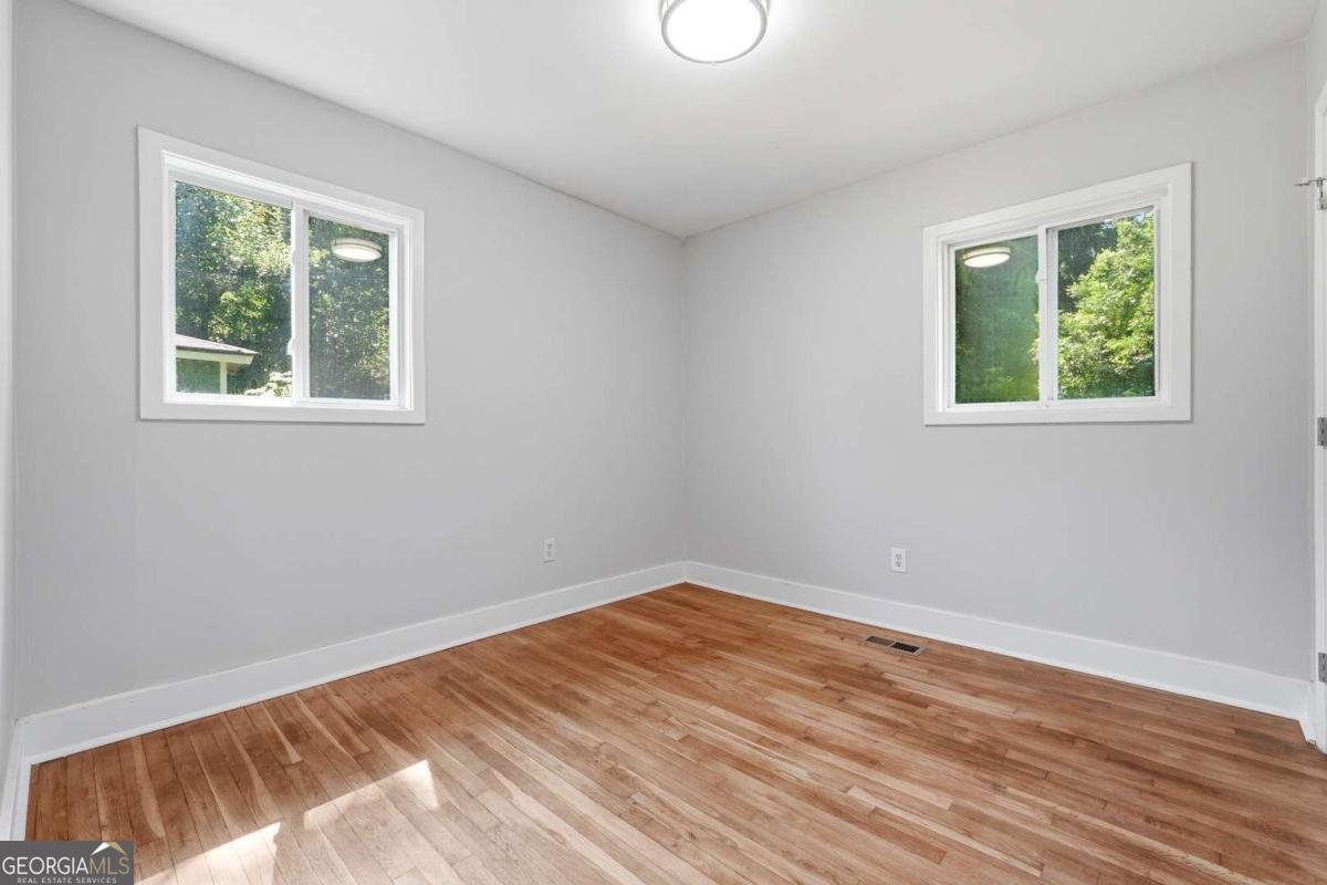 2889 Delray Drive Atlanta - Photo 14
